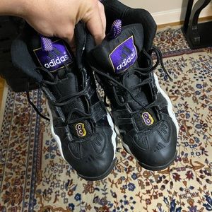 Adidas Kobe crazy 8’s size 13